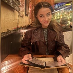 Meet your Posher, Mariam